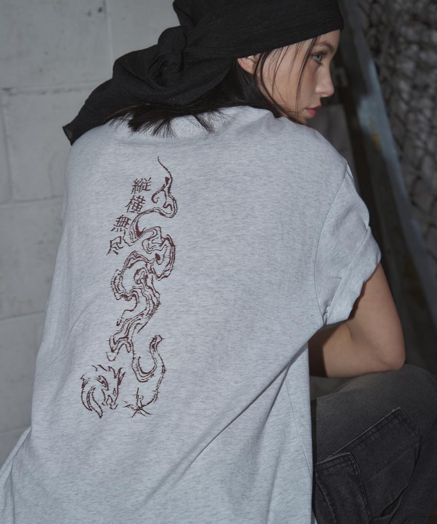 Ledeoli Drag-On Oversized Short Sleeve Tee [White]