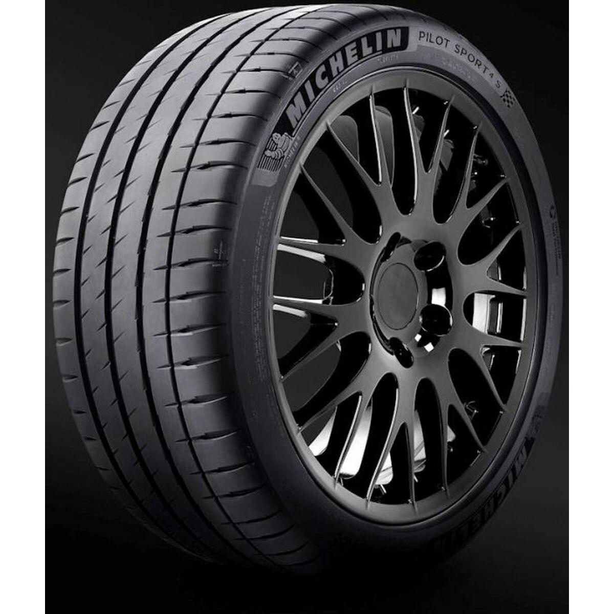 

Автомобильные шины Michelin PILOT SPORT PS4S DT1 235/35ZR19 TU прозрачный