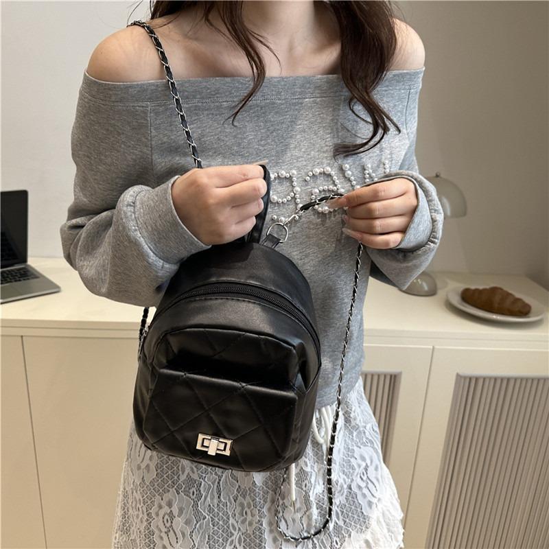 Women's Bag Niche Design Backpack Women's Leisure Commuting Versatile Small Backpack Trendy Shoulder Bag Messenger Bag
