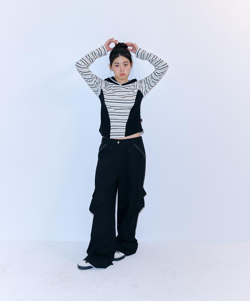 Peulleoti Striped Panel Hoodie (Black)