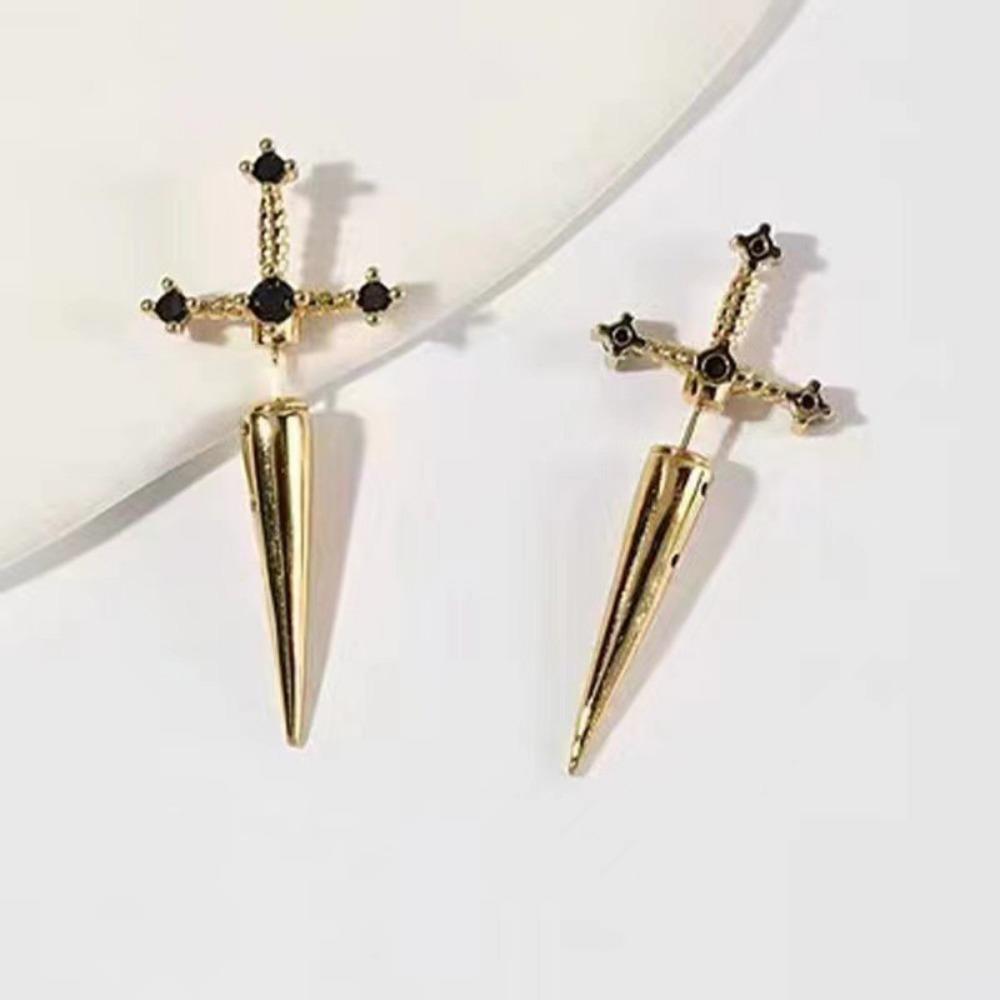 Gothic Sword Kinitial Ladies Stud Earrings Retro Crystal Diamond Dagger Earrings