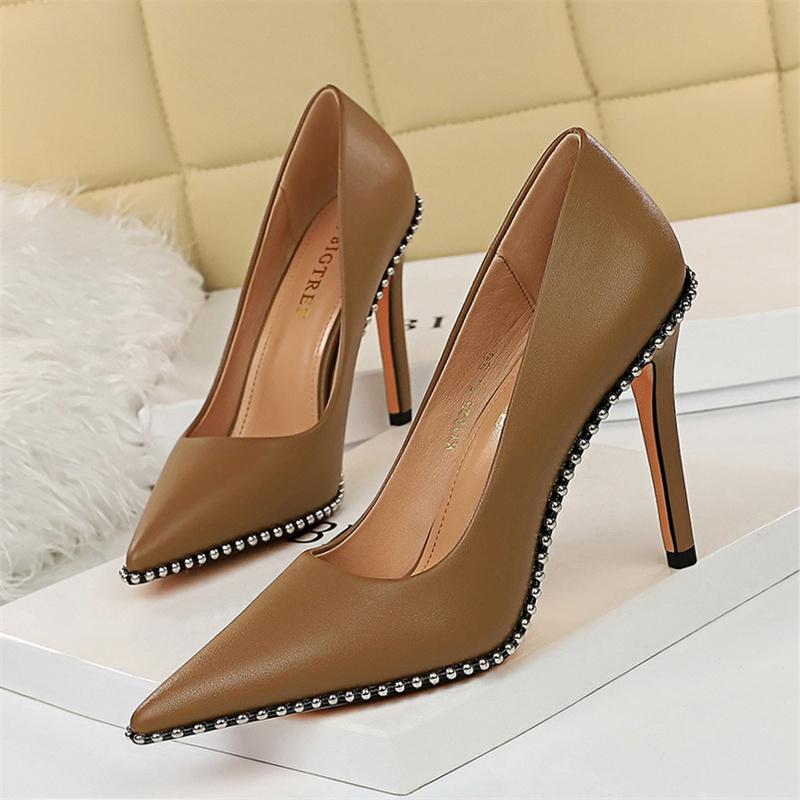 Fashion Summer Shallow Mouth Pointed Toe Rivets String Bead Women Pumps Thin High Heels Elegant Office Leather Party Single Shoes