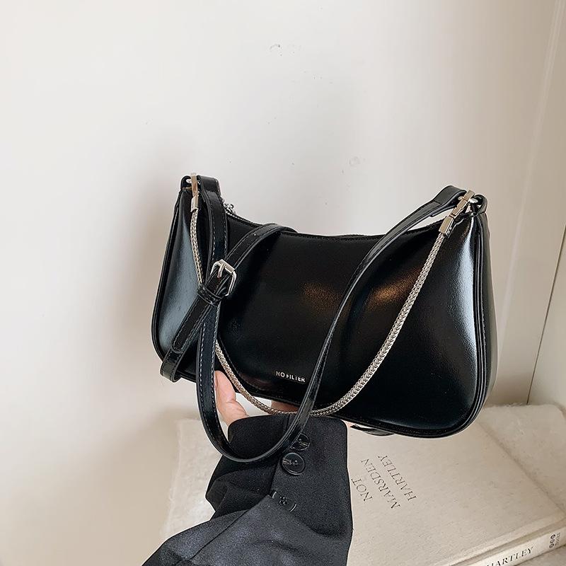 

Нишевая сумка-багет на цепочке, сумка под мышкой высокого класса, женская сумка 2025, новая простая ретро-сумка через плечо