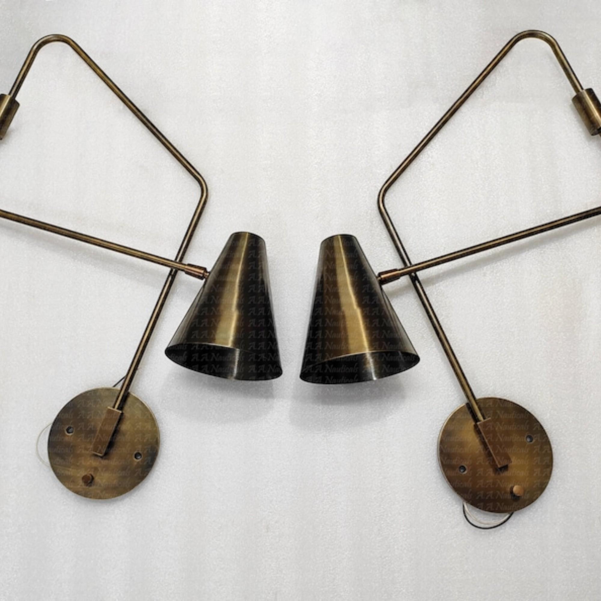 

Стиль Stilnovo Style одноламповый шарнирный бра, настенный светильник середины века из латуни (Доступны различные варианты отделки и электропроводки)