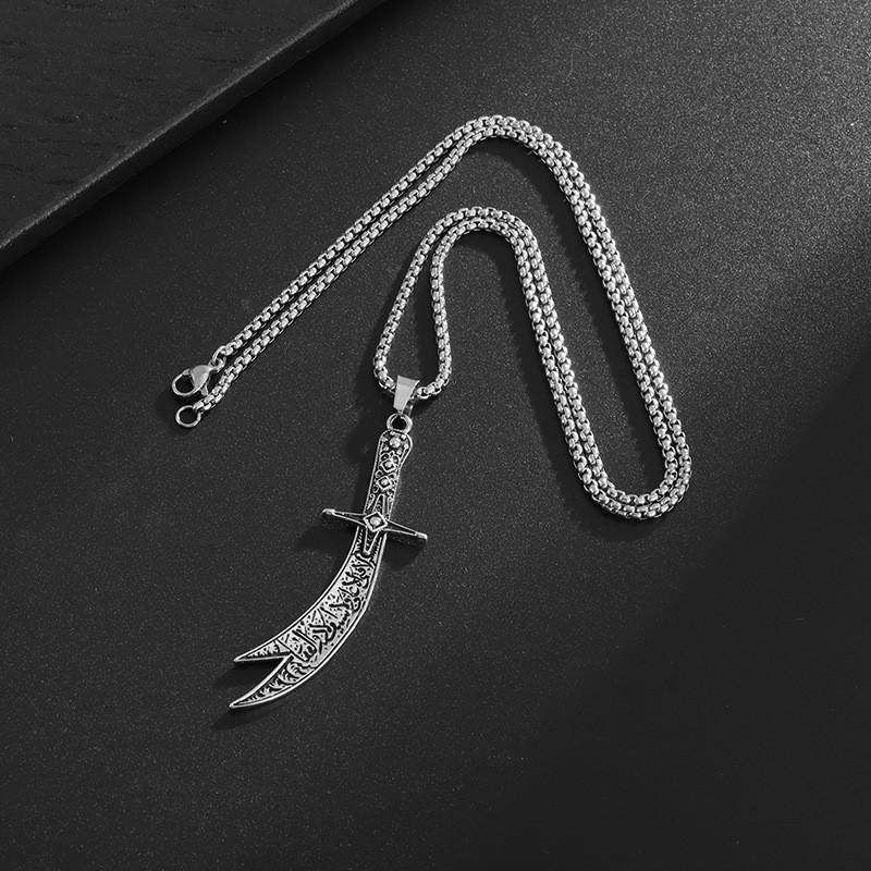 Six Winged Angel Pendant Necklace, Trendy and Personalized Accessories, Men's and Women's Retro Pendant Necklace