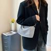 Fashion Rhinestone Shoulder Bag Pearl Chain Bag Phone Pouch Zipper Crossbody Bag for Women Handbag