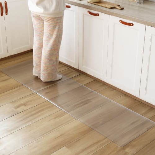 Clear Embossed Kitchen Mat, 1.5mm Thick PVC Floor Protector, 45x120cm, Water-Repellent, Stain-Resistant, Non-Slip, Easy To Clean, Compatible with Unde