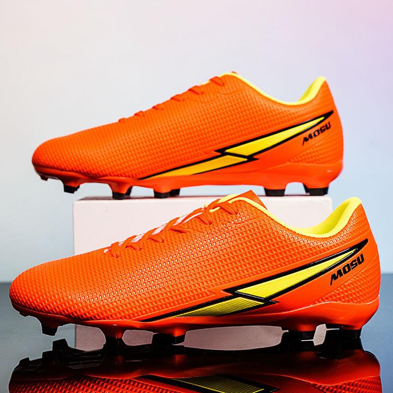 2025 New Low-top Couple Football Shoes, Youth and Students, Men's and Women's Long Broken Nail Training Sneakers