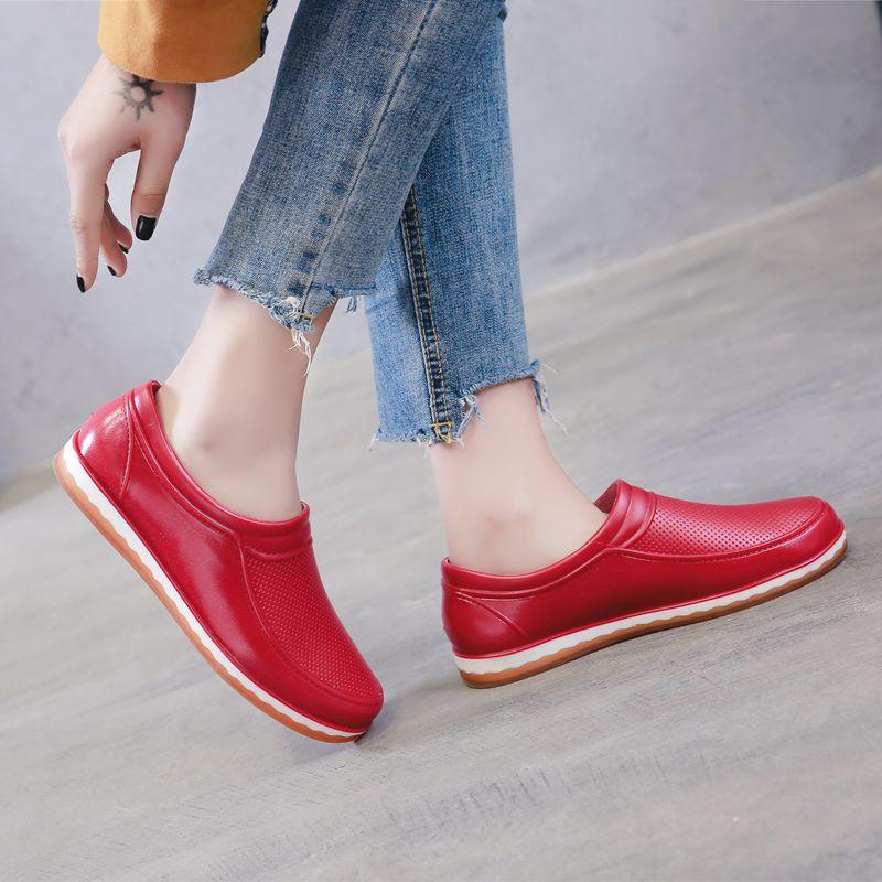 

Модная рабочая обувь для мужчин, низкие нескользящие кухонные туфли из резины и ПВХ, водонепроницаемые дождевые туфли, женские кроссовки на плоской подошве 2024 44 красный