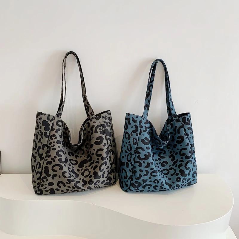 Bolso de hombro de lona con estampado de leopardo  cremallera de gran capacidad  moda versátil  bolso de hombro suave y sencillo  alta calidad