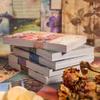 Yue Zhen Retro Decorative Sticker Book: Vintage Background and Non-Adhesive Collage Memo Pad