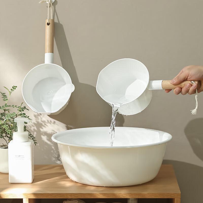Household Plastic Water Dipper Set