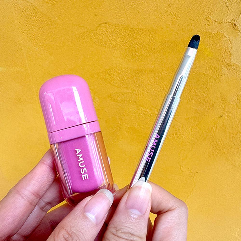AMUSE Lip & Liner Brush