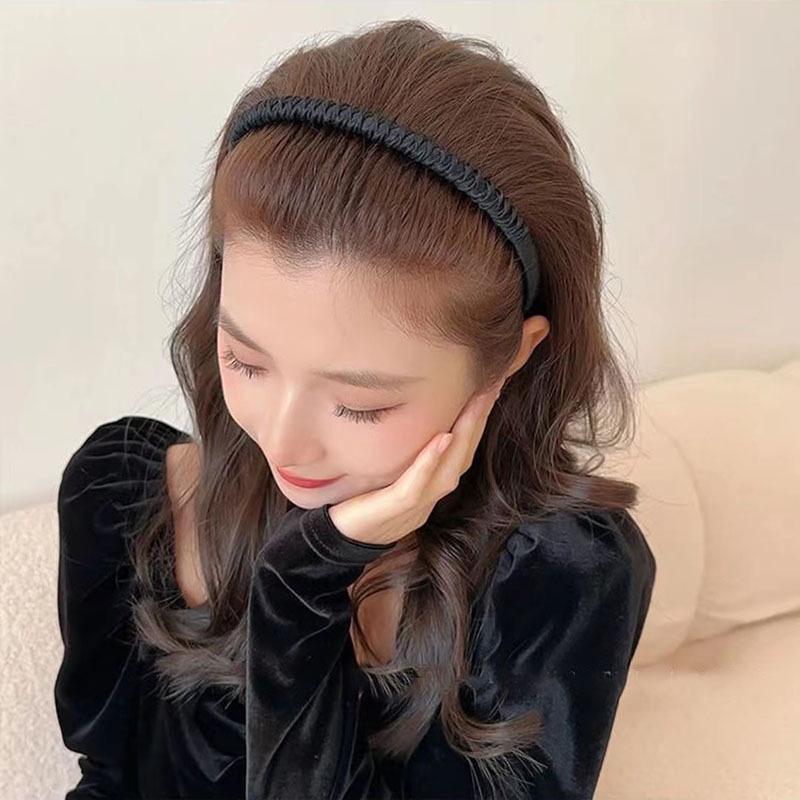 2023 Women's Non-Slip Hairband with Teeth - Ideal for Face Washing and Taming Small Hairs, Traceless Design