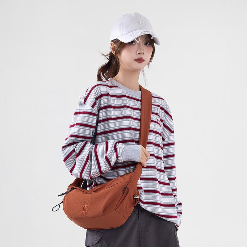 Simple and Lightweight Nylon Fabric Bag for Women's Casual and Versatile Dumpling Bag, Trendy and Versatile Single-shoulder Bag