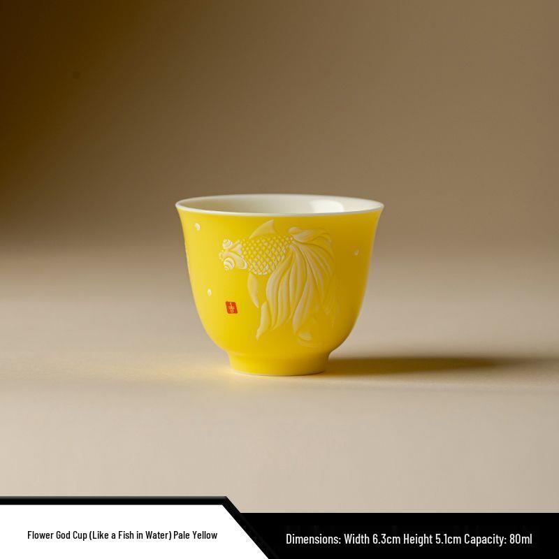 Like Fish in Water: Mòyú Glazed Ceramic Kung Fu Tea Tasting Cup