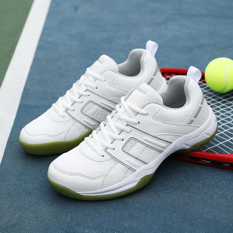 

Badminton shoes for boys and girls, lightweight and breathable table tennis shoes, comfortable and non-slip tennis shoes 45