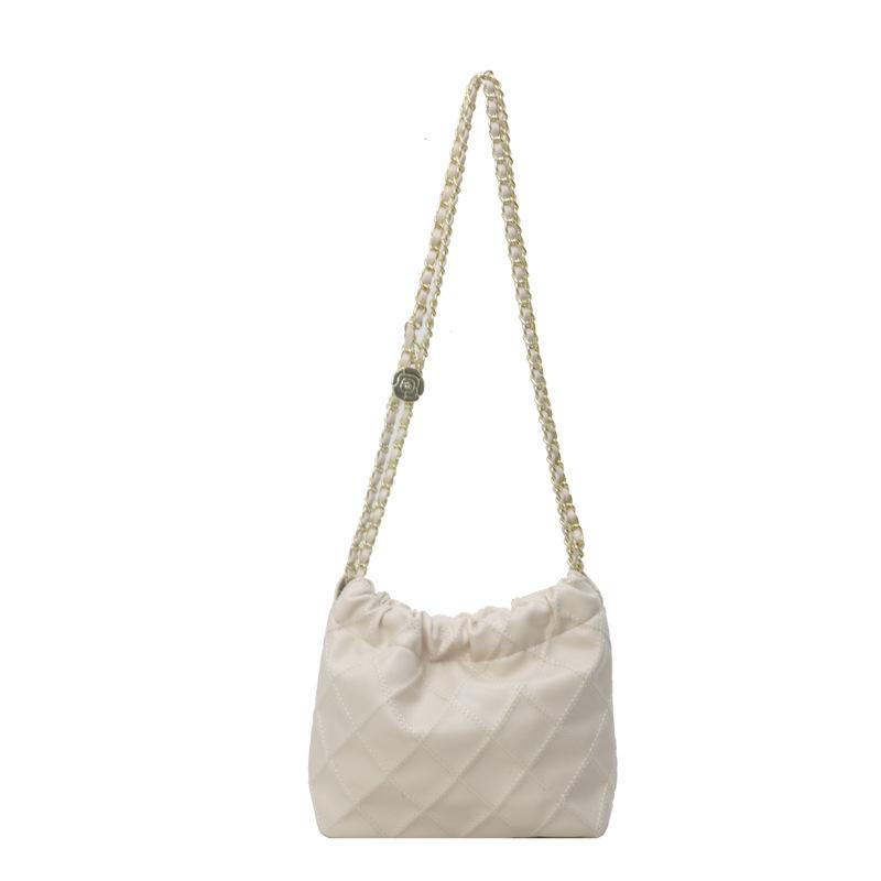 Shoulder Bag Women's New Fashionable Versatile Large-capacity Casual Girl Messenger Bag