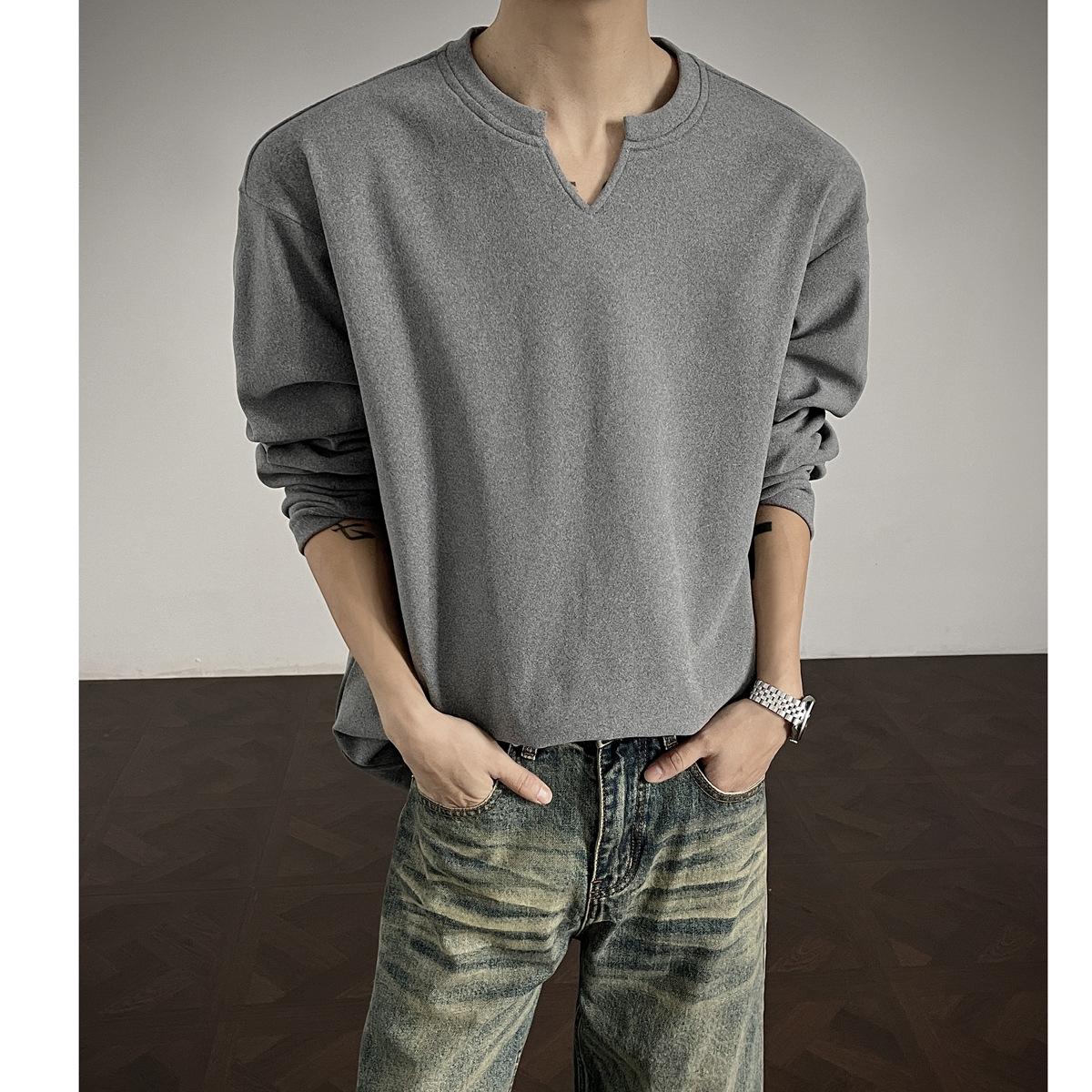 

Men s Fleece U-Neck Heavyweight Long-Sleeve T-Shirt - Spring/Autumn American Trendy Brand, High-End Vibe, Loose Fit, Base Layer. 4XL світло-сірий колір