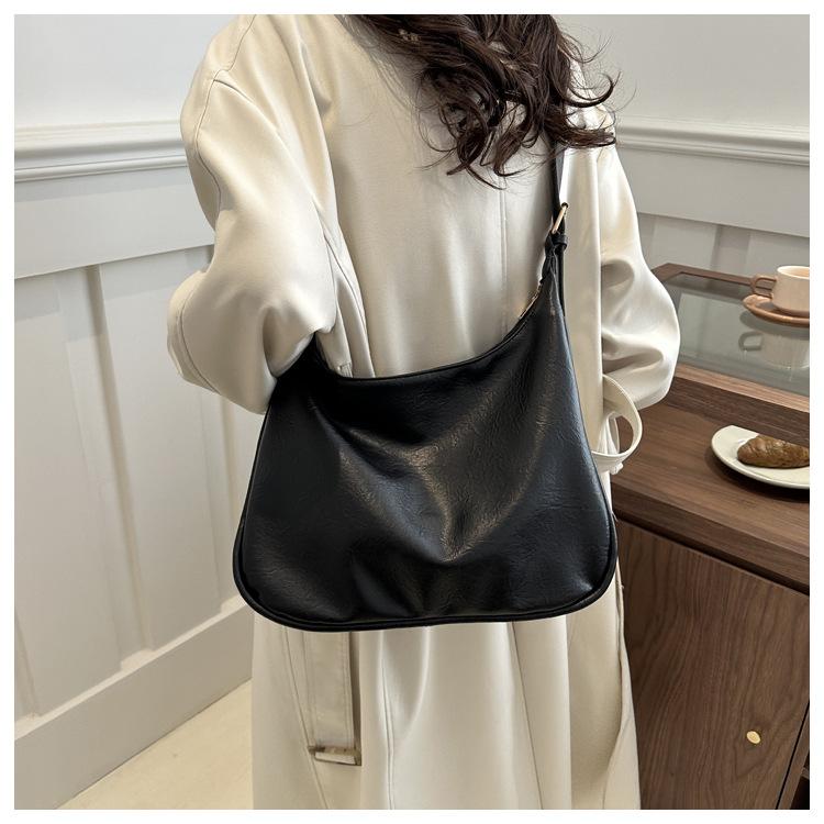 Korean Style Faux Leather Shoulder Bag for Women Trendy Minimalist Crossbody Tote Handbag CLE