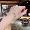 Niche design sense does not fade clavicle chain new fashion simple neck chain Japanese and Korean all-match light luxury titanium steel necklace women