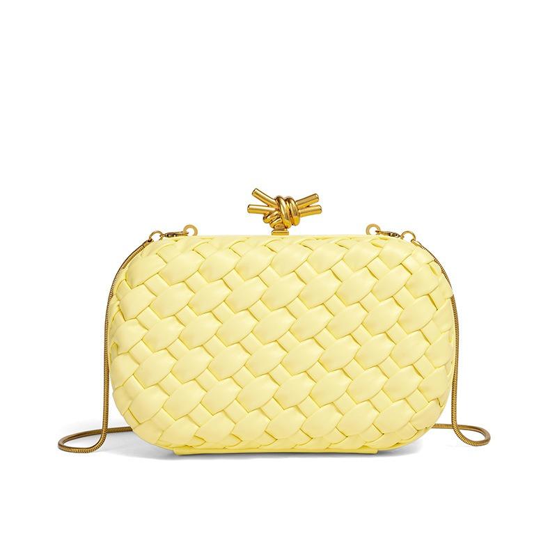 New light luxury hand-woven chain clutch bag fashion dinner commuter box bag single shoulder oblique span bag