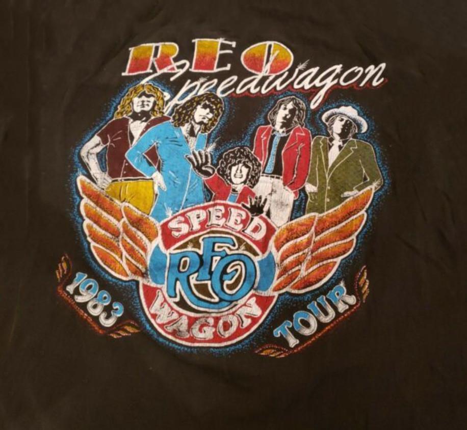 REO Speedwagon band member Short Sleeve Full size Shirt Black Unisex T-Shirt XXXL