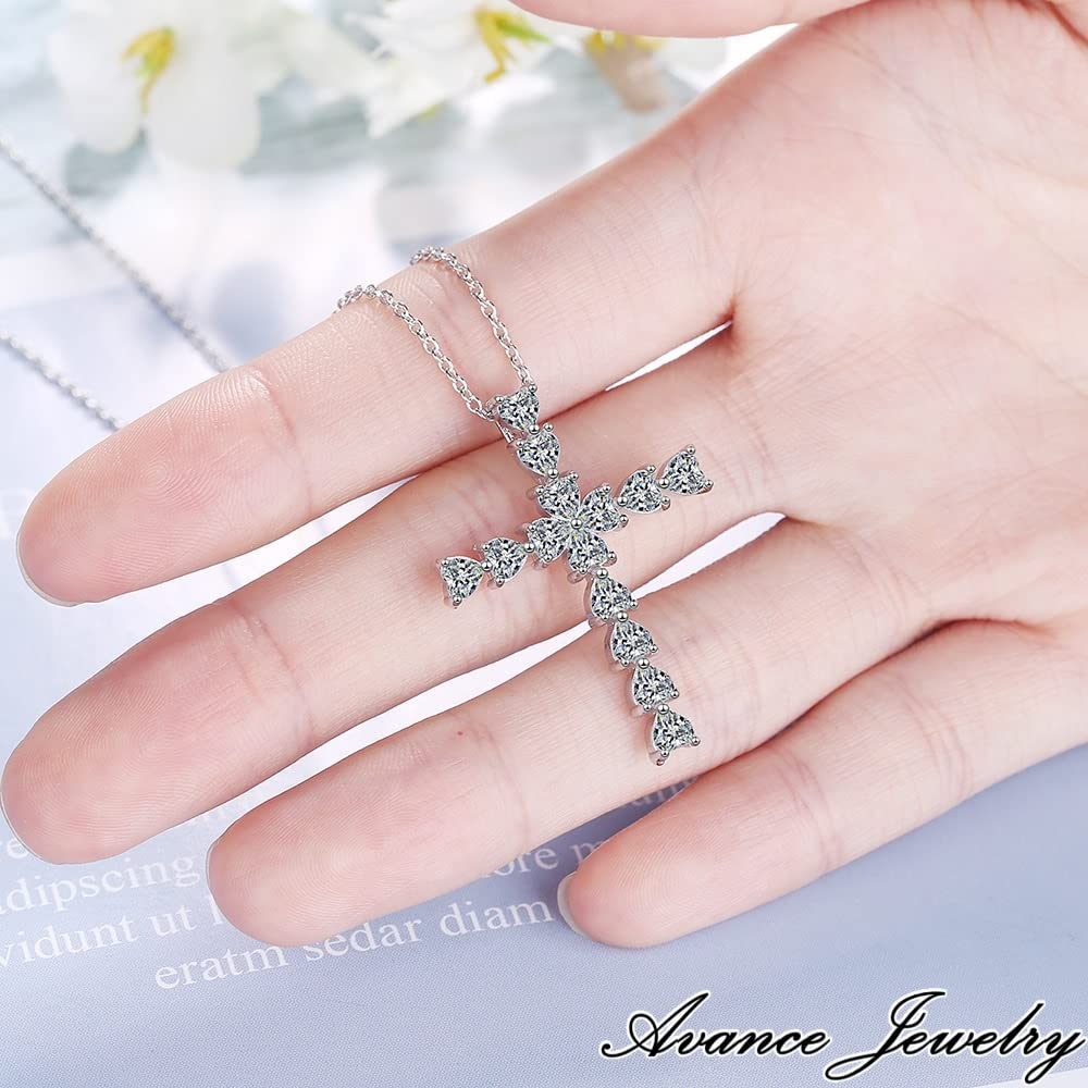 [AVANCE] Cross Necklace with Zirconia Stone, Sparkling Silver, for Women