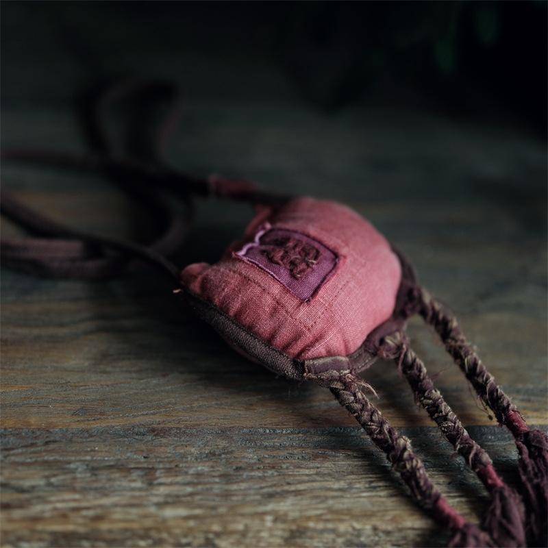 Johnature Čisté plátno z literatury umění ručně znak náhrdelníky peněženky ručně vyšívané náhrdelník