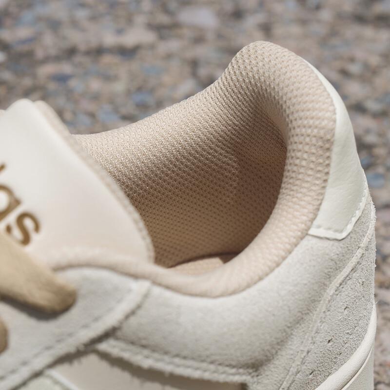 adidas D-PAD CLASSIC Basketball-Inspired Sneakers