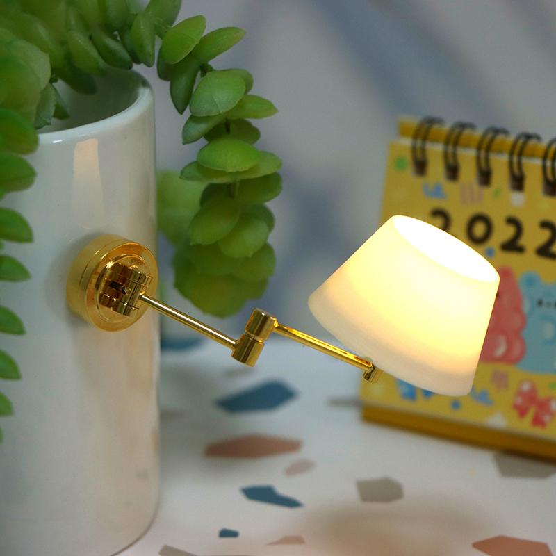 1:12 Dollhouse Mini Wall Lamp Led Lamp Foldable Telescopic Wall Light Decor Toy