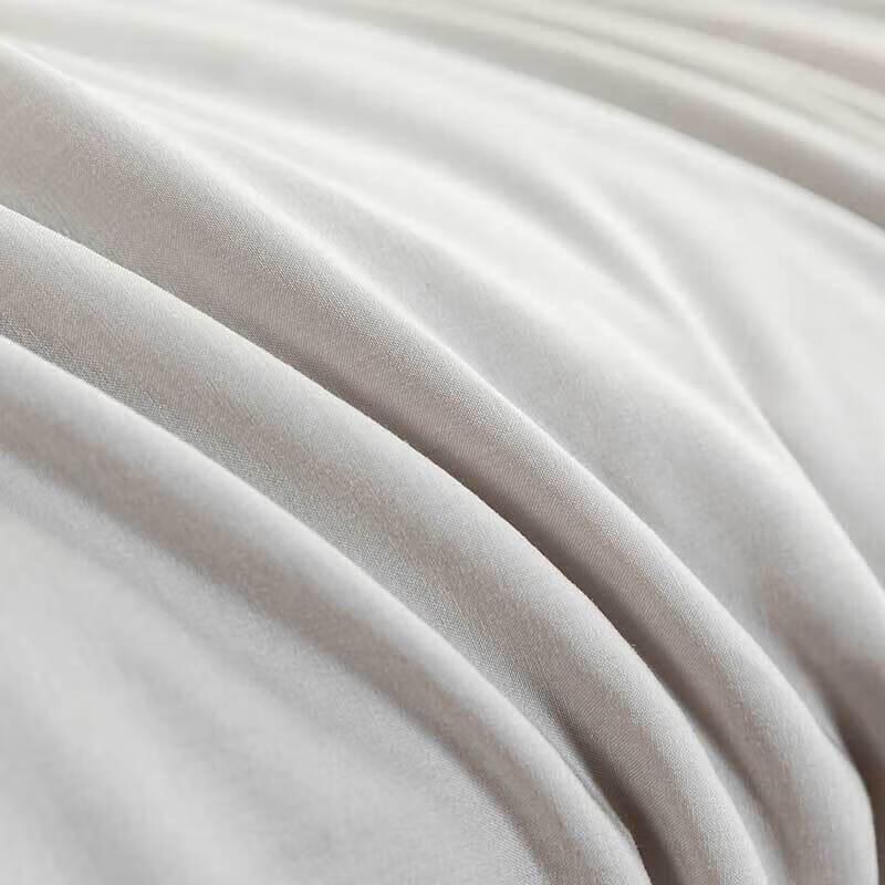 Hengyuanxiang All-Season Mulberry Silk Blend Quilt