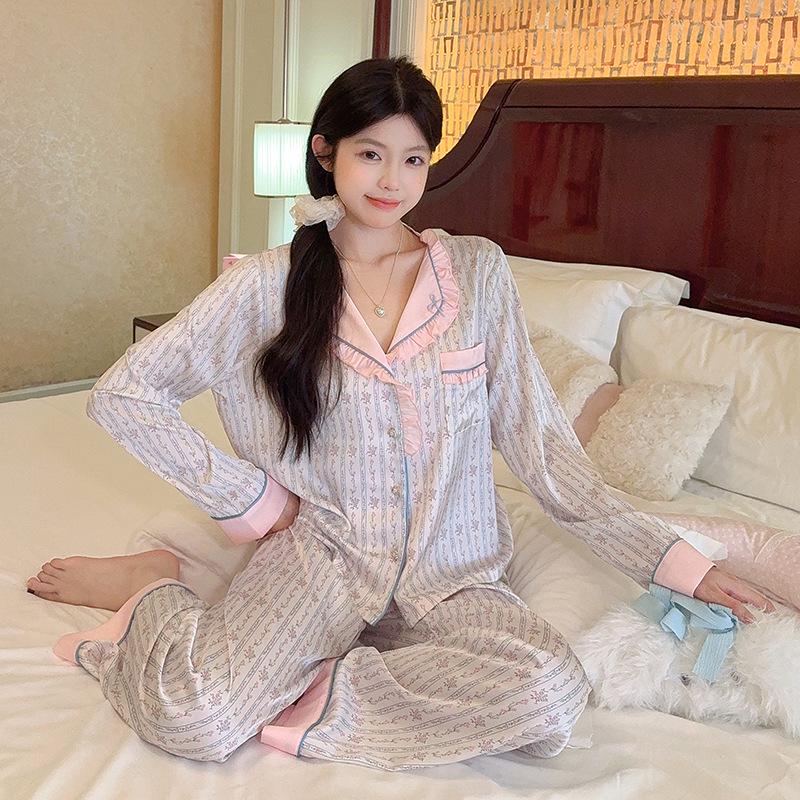2026 Women s Ice Silk Long Sleeve Pajama Set - Spring/Autumn Cardigan, Wearable Outdoors, Luxury Imitation Silk Loungewear Large