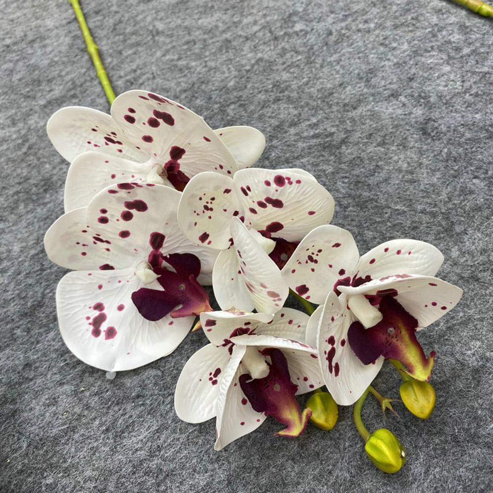 

Детали дизайна искусственных орхидей-бабочек