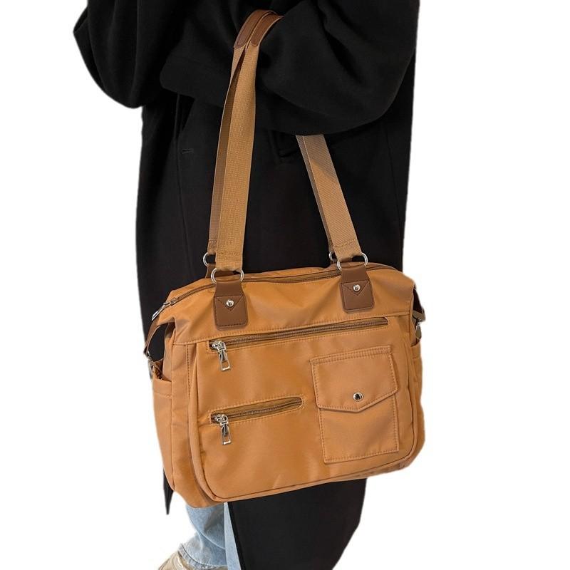 Casual bag Large capacity lightweight commuter tote bag Multi-pocket shoulder bag Student handbag Autumn versatile women's bag