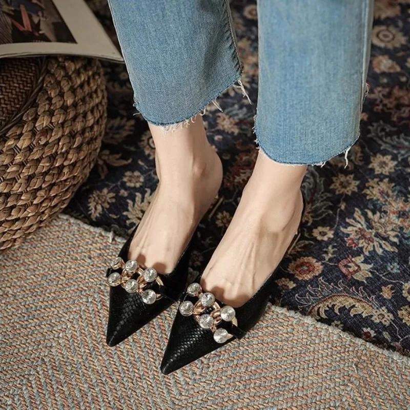 Fashion With Heel Slides Pointed Toe Shoes Women's Slippers and Ladies Sandals Outside New Fashion Chic Elegant Summer 2025 Style Luxury