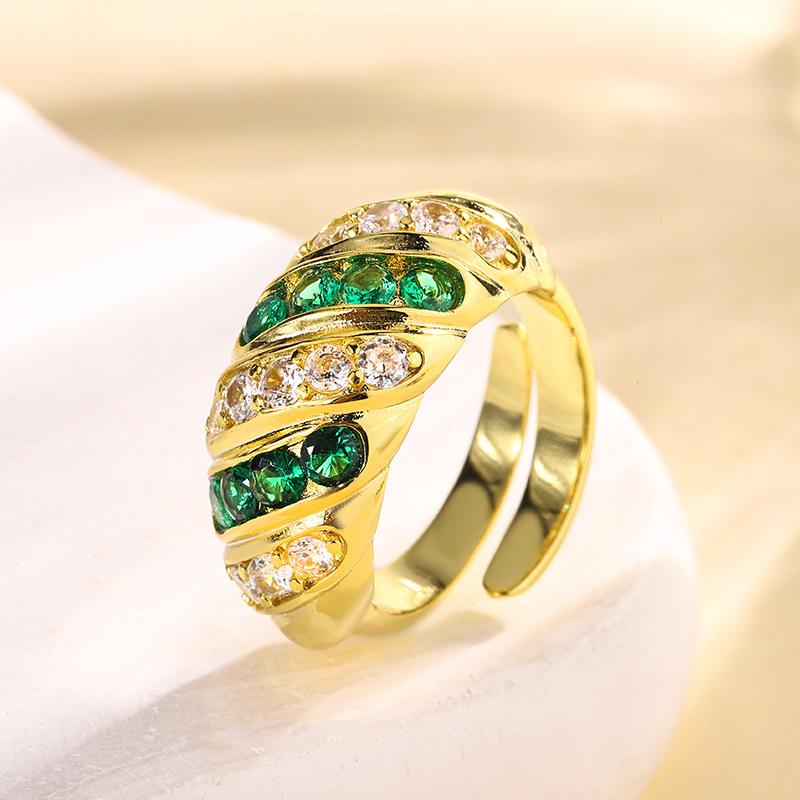 Jewelry Copper Bottom Gold Plated Simulation Sapphire Red Corundum Gold Vintage Geometric Ring