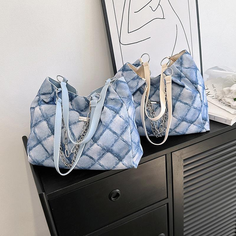 Canvas Bag Women's Large Capacity 2025 New High-end Texture Spring and Summer Versatile Chain Single Shoulder Commuter Tote Big Bag