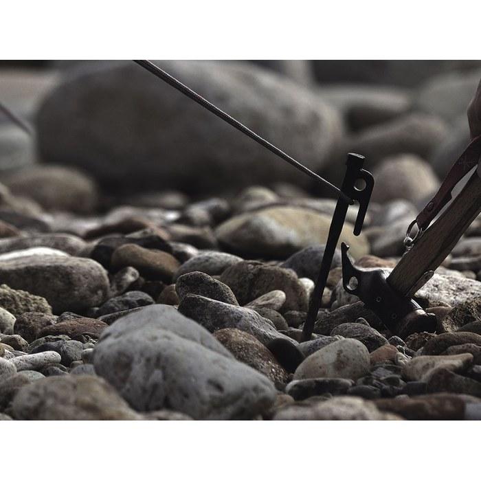 Snow Peak Solid Stake 30 R-103 Black 30cm (1 piece)