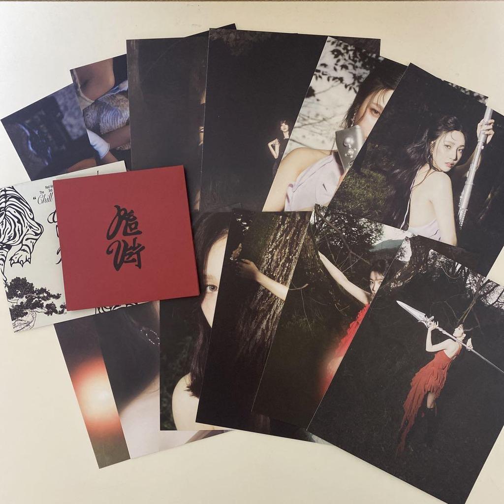 [USED] Red Velvet Chill Kill Bag Element Ver Silver