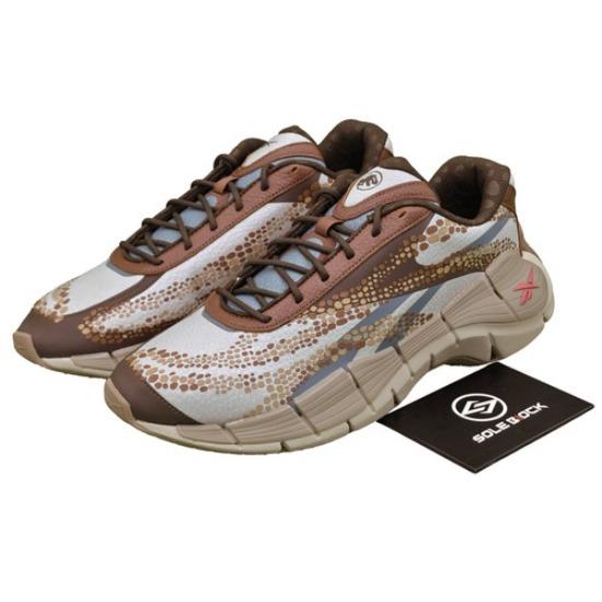 

Reebok Jurassic World x Zig Kinetica 2.5 Атроцирапторы HQ6263 Мужская обувь EU 41 серый/коричневый