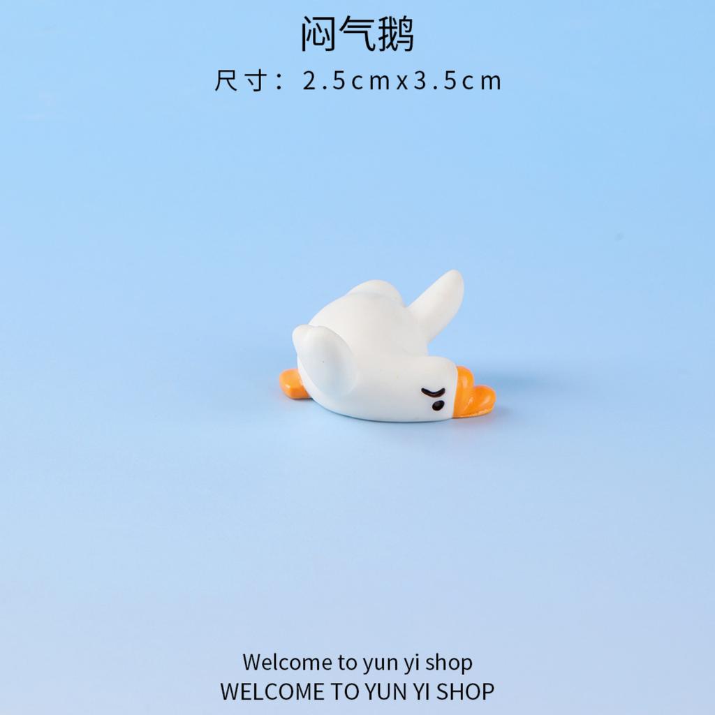 Miniature Goose Figurine Garden Decoration Small Animal Model DIY Accessory for Car Desk Ornament Micro Landscape Creative Craft