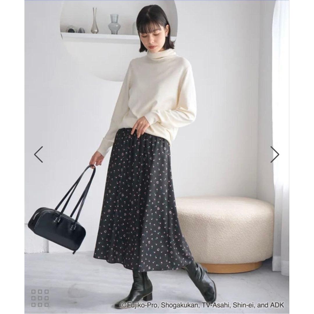 [Doraemon Collection] Floral pattern skirt