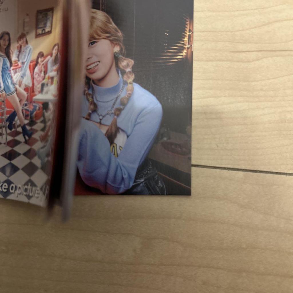 [USED] NiziU Take a Picture / Poppin' Shakin'CD