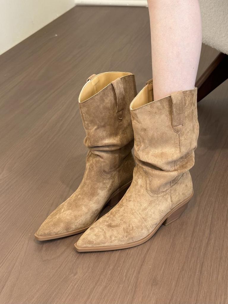 Früher Herbst Guide Retro Ausländisches Wildleder Spitz Dick Absatz Haufenstiefel Damen 2025 Herbst und Winter Koreanische Version Kurze Westernstiefel