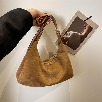 Mattierte Retro-Tasche Damen große Kapazität neue Herbst- und Winter vielseitige Schulter-Umhängetasche Klasse Pendler-Tragetasche