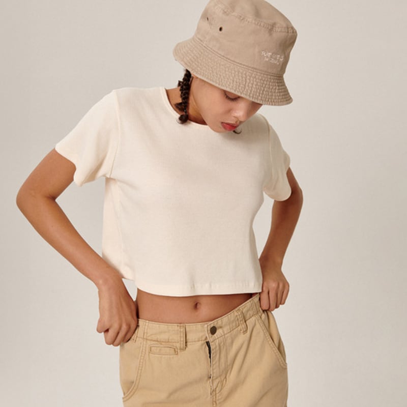 

Плоская волна в Сеуле Шляпа-ведро Lopi Бежевая single type