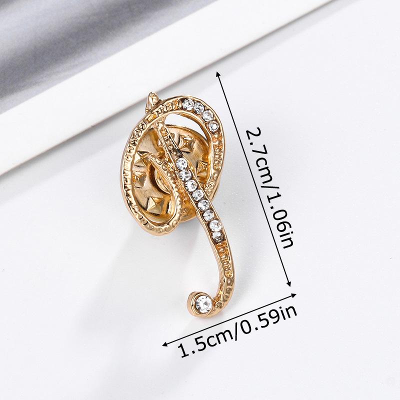 

1 шт. Стразы Аксессуары для одежды Женские броши Вечеринка Лацканный значок Европейская брошь с буквой Платье Рубашки Значок Подарки на ужин A-Z