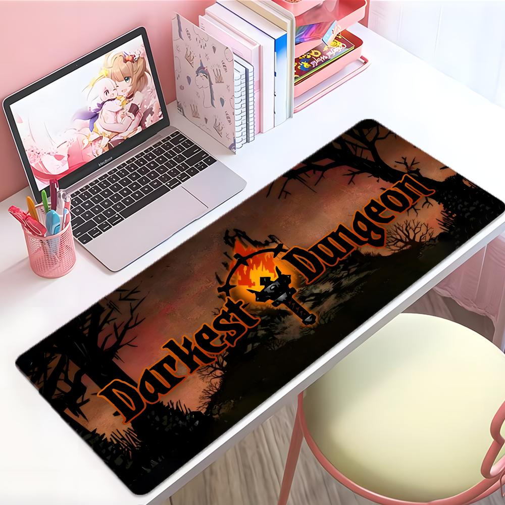 Dunkles Strategie-Spiel DDarkest Dungeon Mauspads Groß Dicke Schreibtischunterlage Genähte Kanten Gaming-Mausmatte Für PC