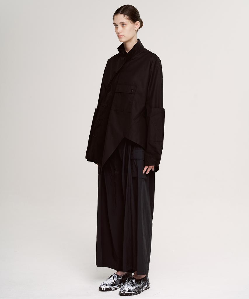 Aseupalageoseu Asymmetrical Multi-Button Pocket Shirt_Black